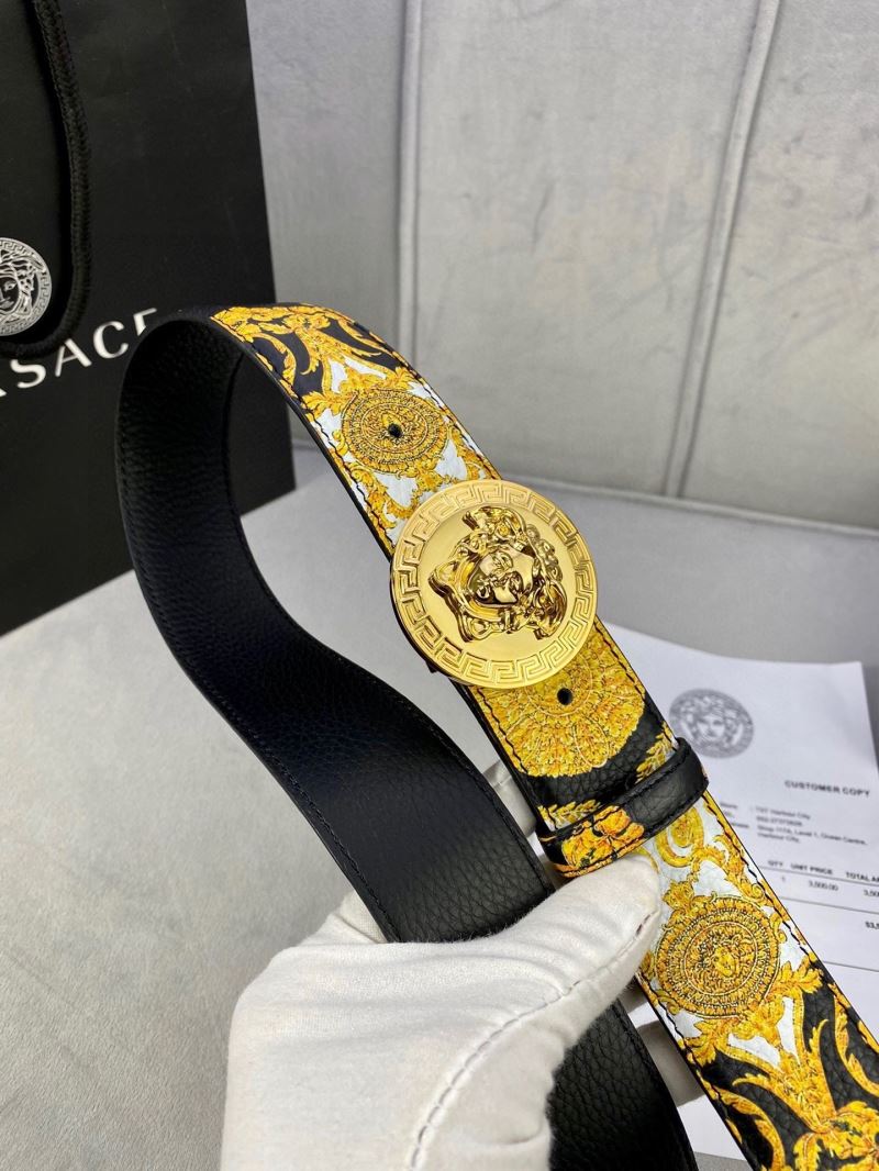 VERSACE